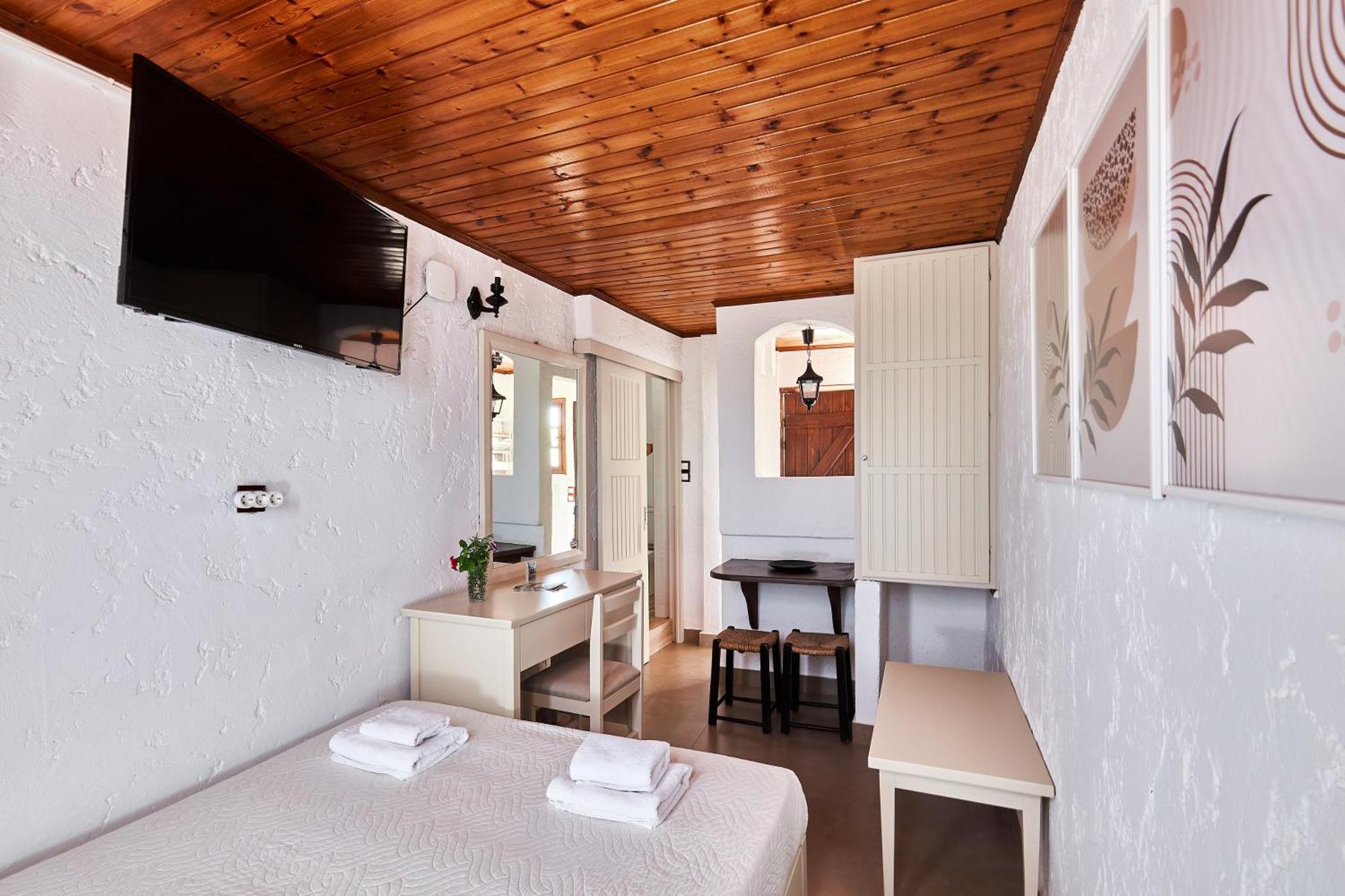 Mila Malia Studios Hotel Ngoại thất bức ảnh