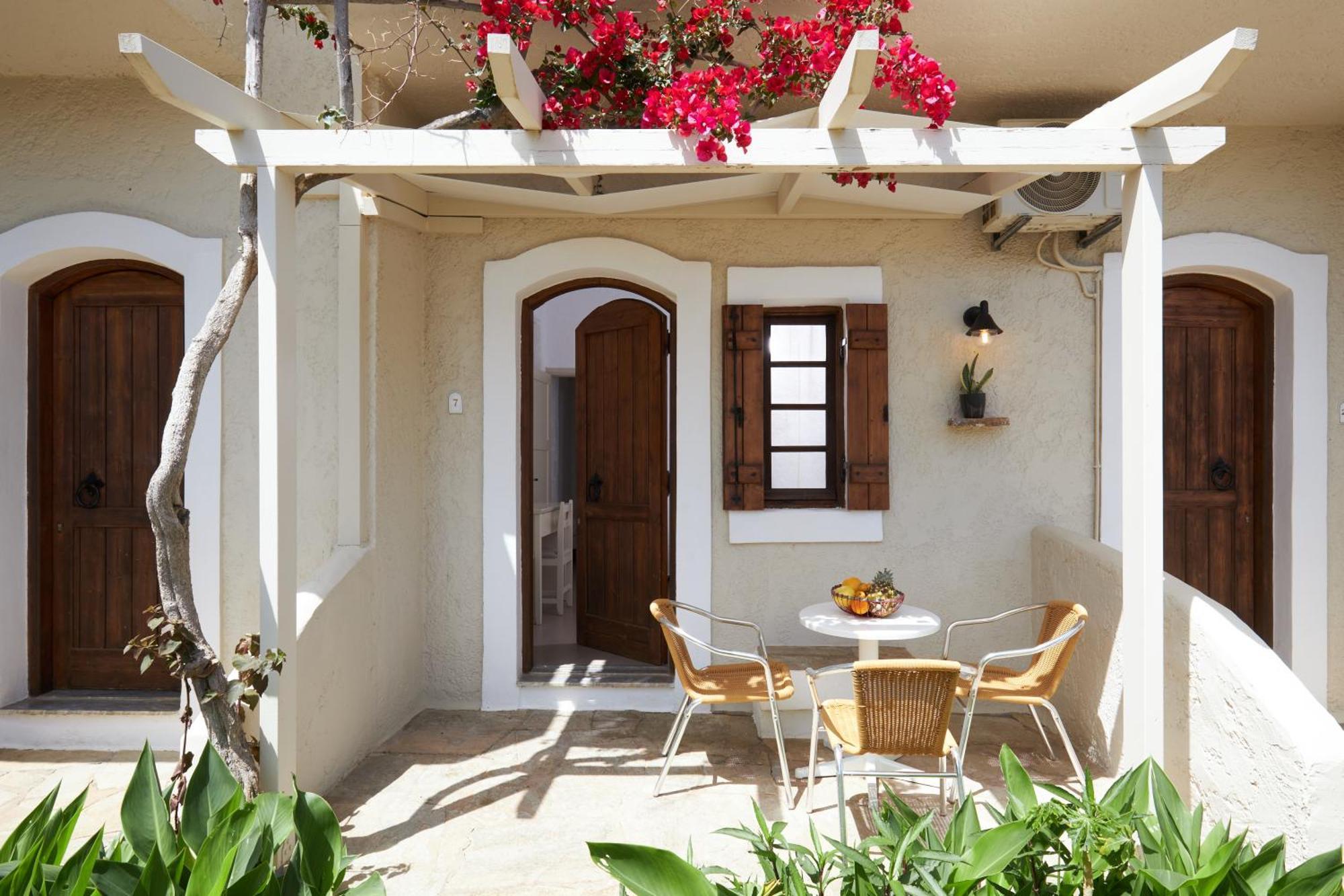 Mila Malia Studios Hotel Ngoại thất bức ảnh