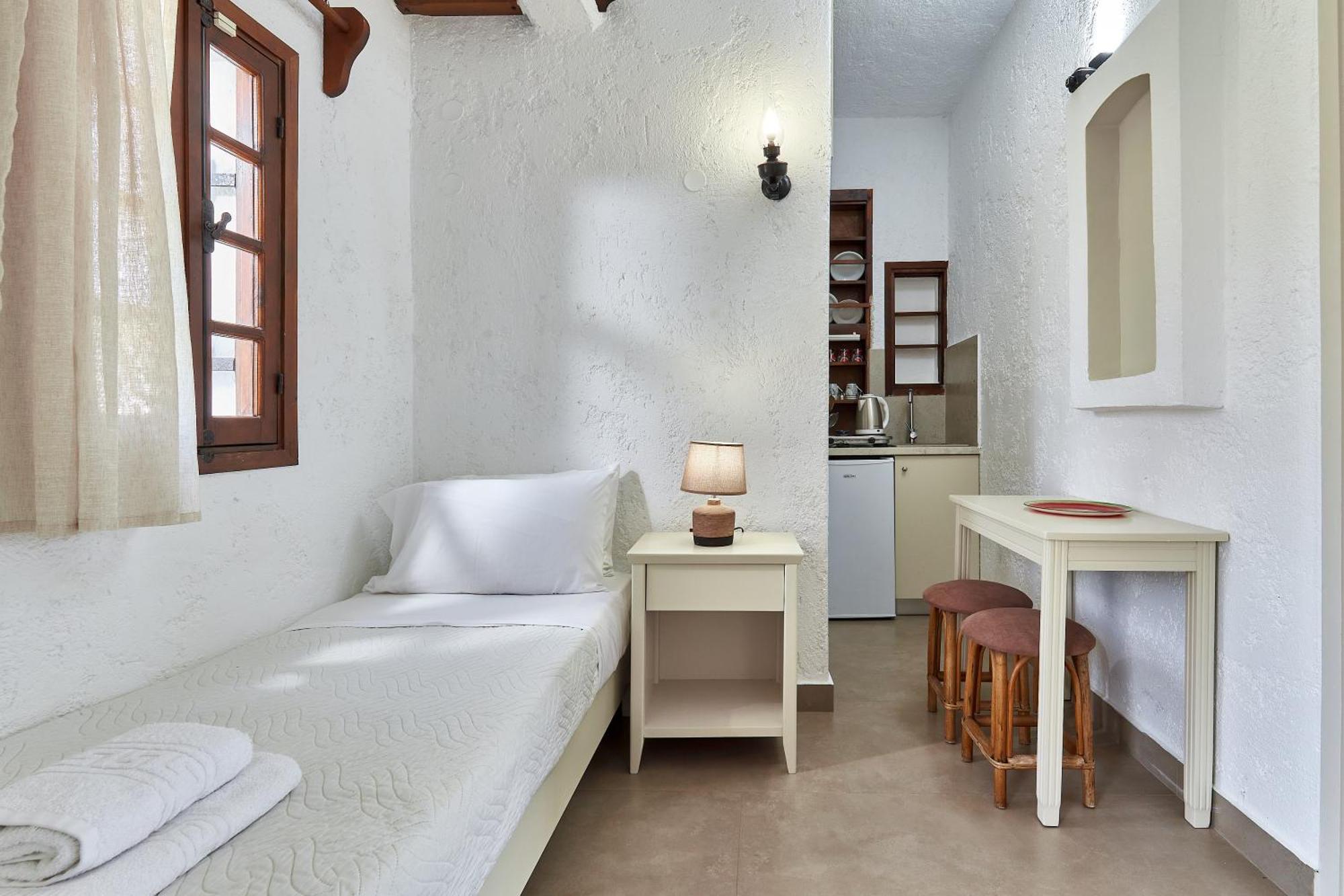 Mila Malia Studios Hotel Ngoại thất bức ảnh